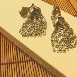 See Photos: 1970 Vintage Silver Sarah Coventry Earrings